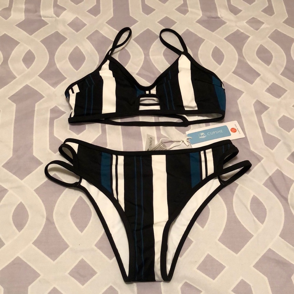 Cupshe Bikini